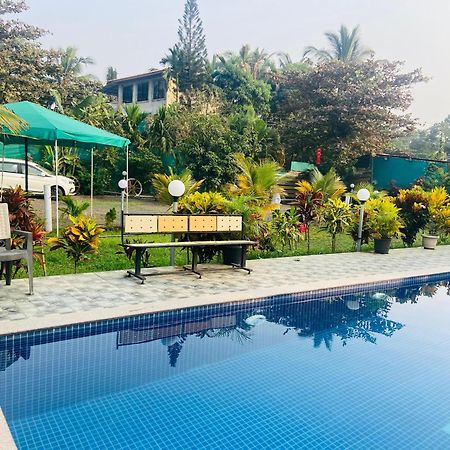 Humming Bird Beach Resorts Alībāg Ngoại thất bức ảnh