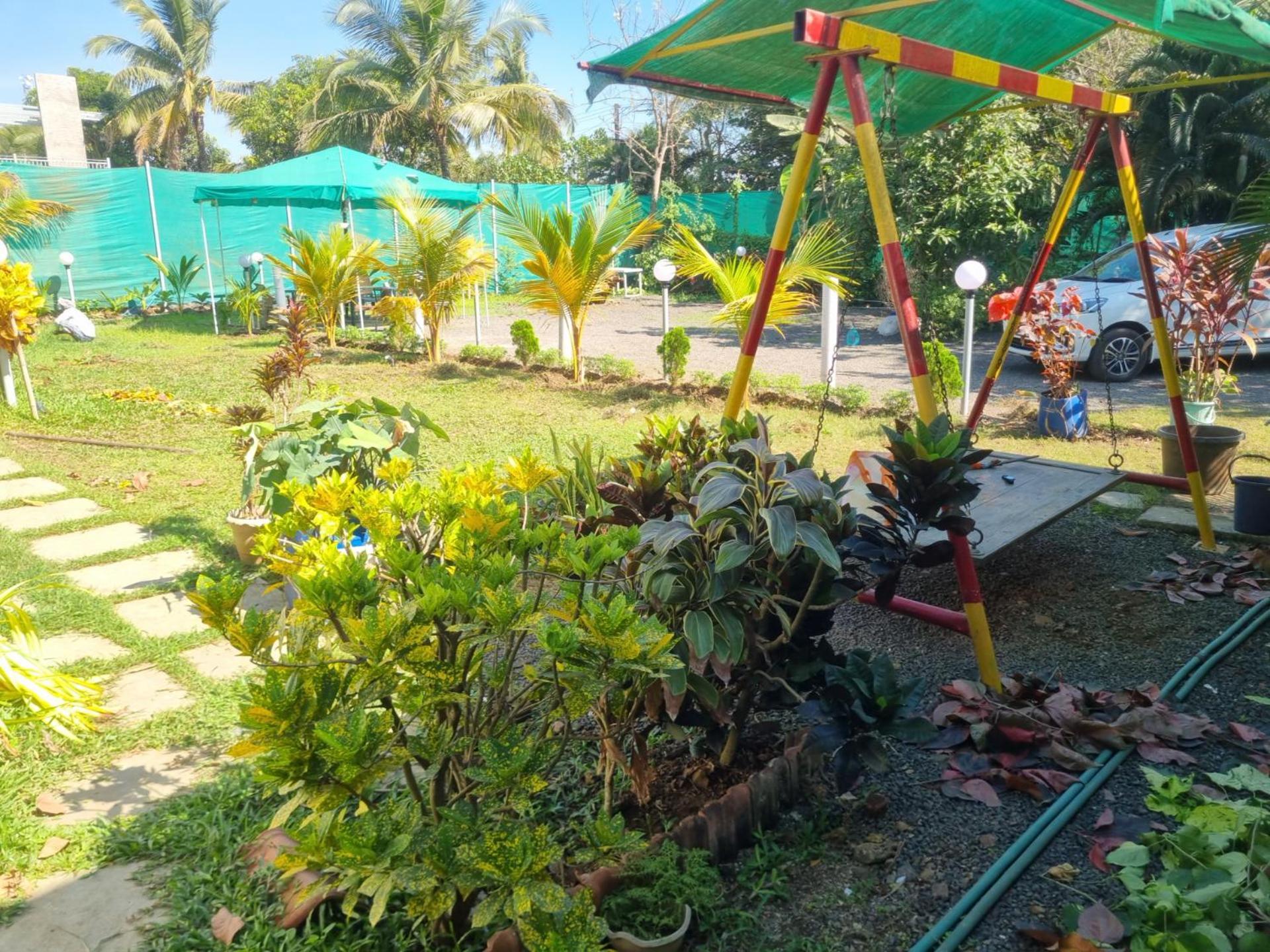 Humming Bird Beach Resorts Alībāg Ngoại thất bức ảnh